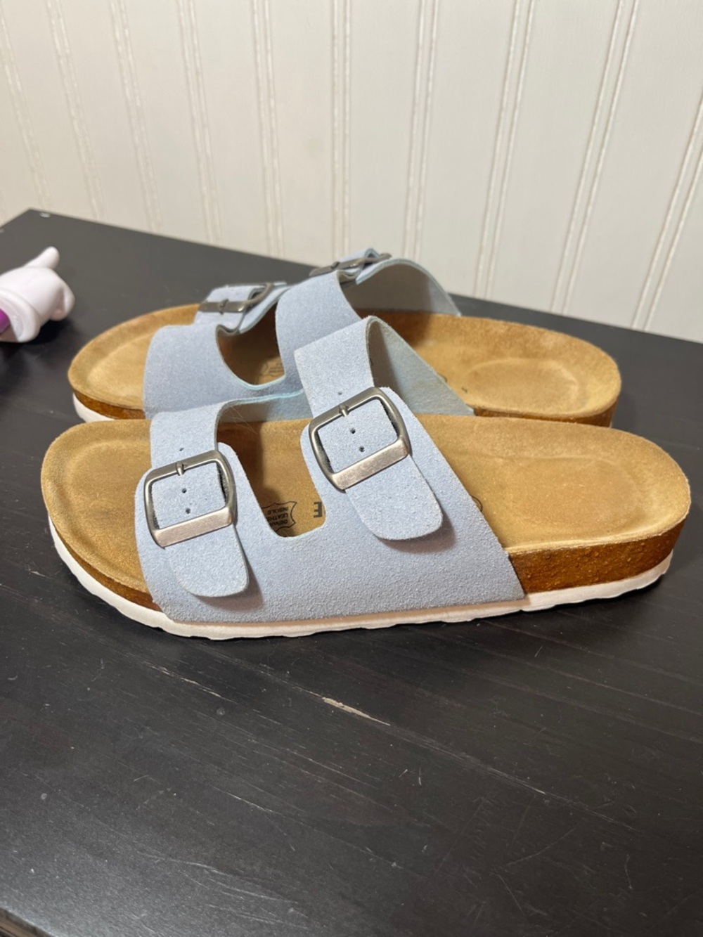 Cushionaire Light Blue Suede Two-Strap Buckle Cork Sandals - Size 8 Medium - Picture 12 of 14